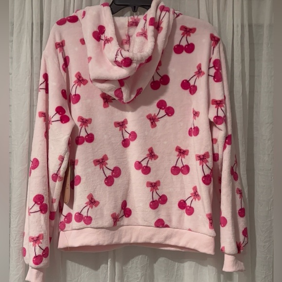 Pink sweater with cherries & bows - Picture 2 of 5